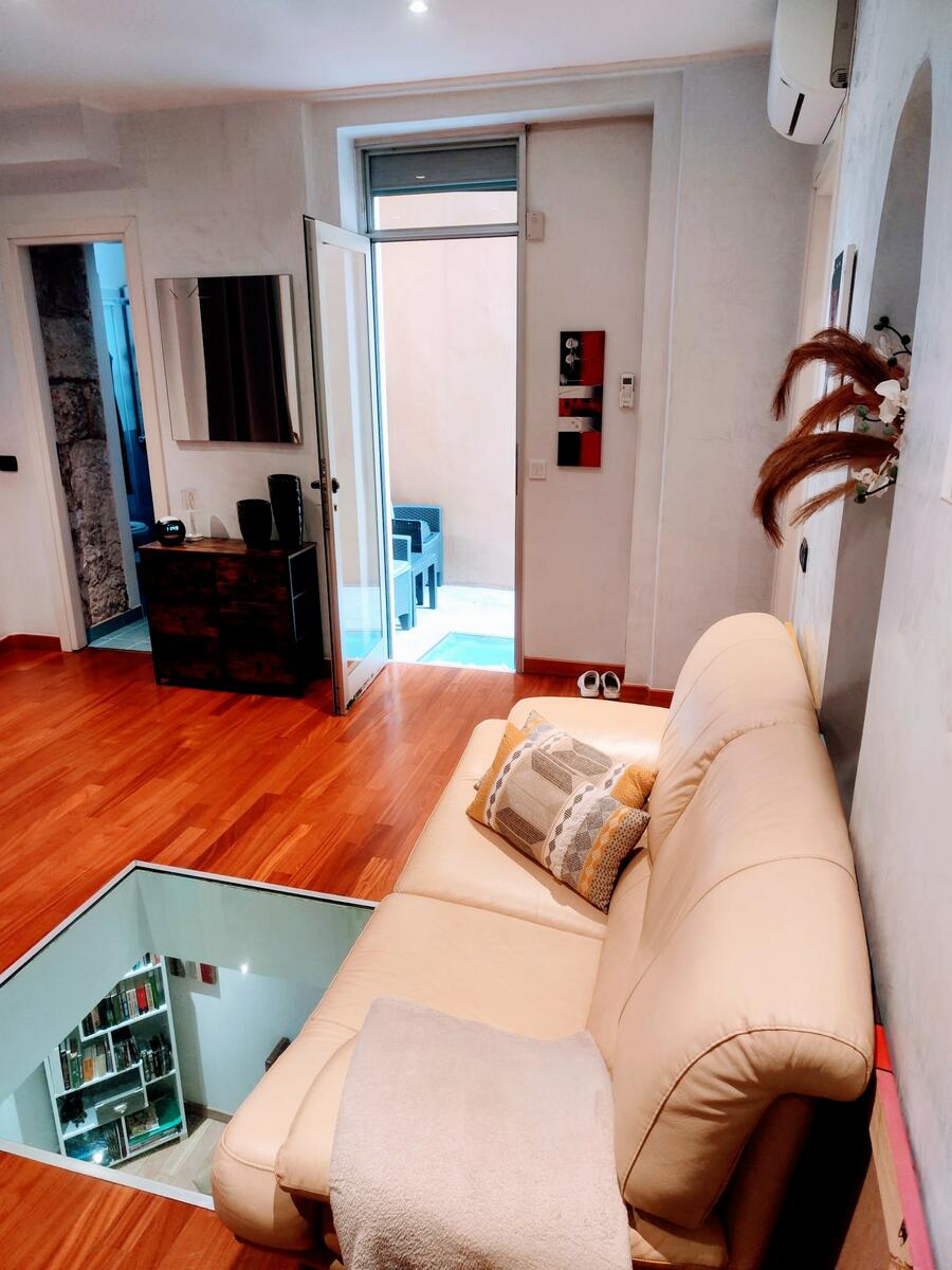 img-20230516-wa0013-4-1684250352 Condamine – 2-Room Duplex – Rue du Castelleretto