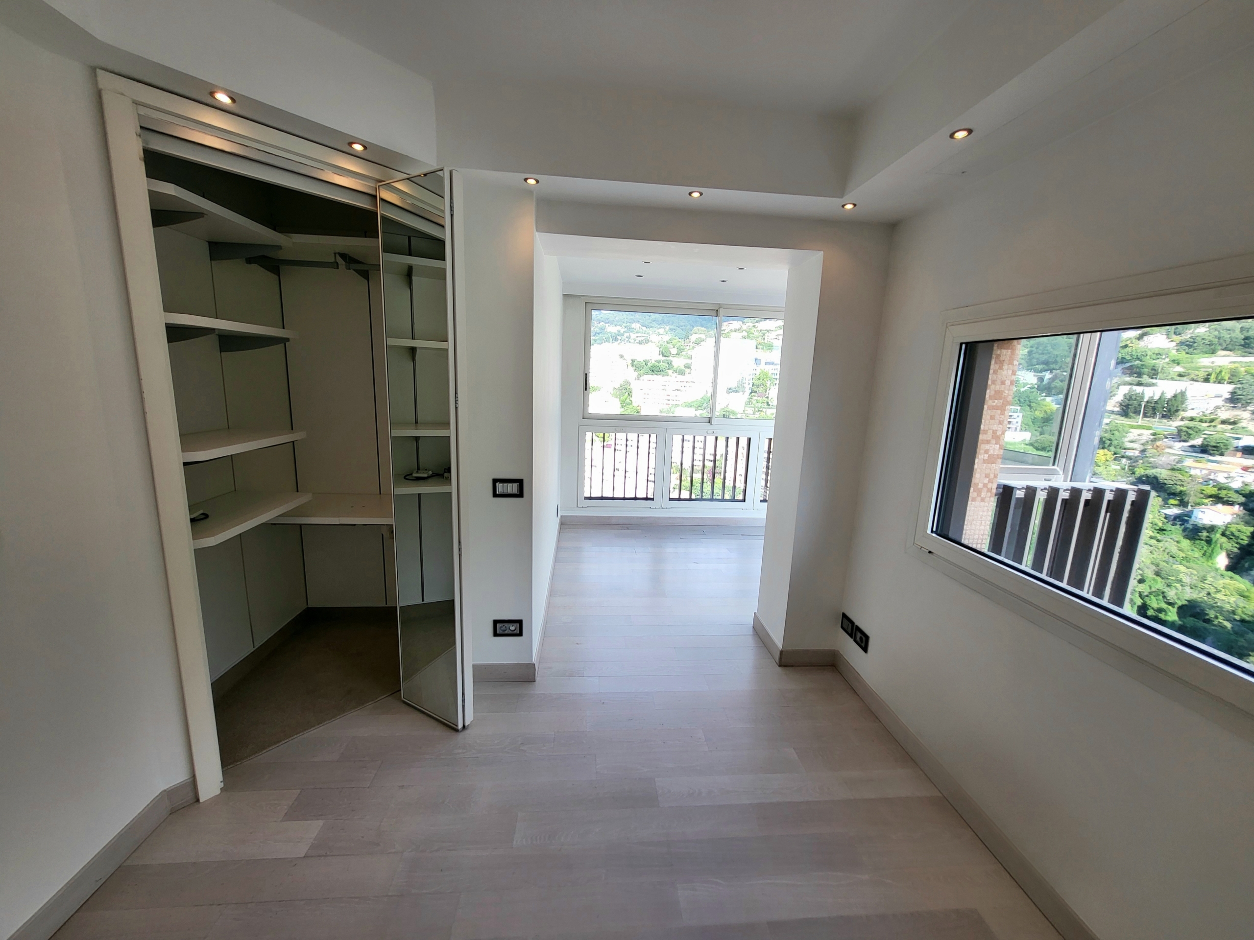 14-1740491567-scaled-1 Magnificent Duplex for sale in Parc Saint Roman