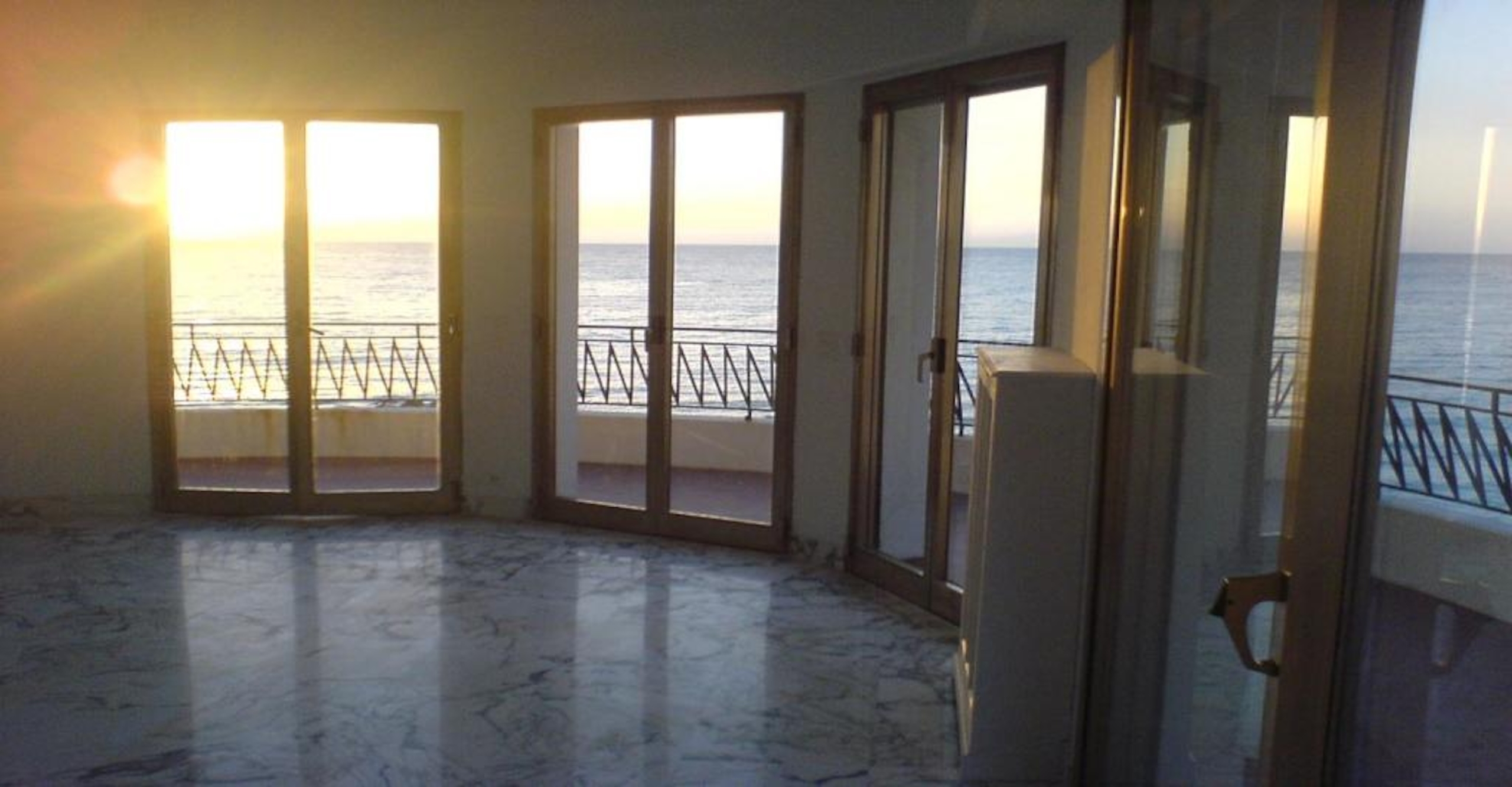 6-1741076072-1-scaled-1 ROQUEBRUNE CAP MARTIN FOR SALE 3 P SEA FRONT