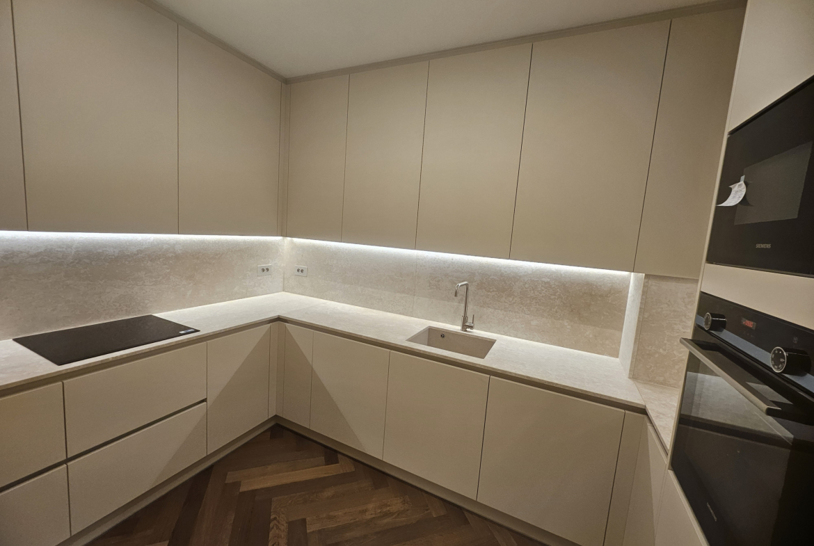 Condamine – 5 Rooms for sale near the port