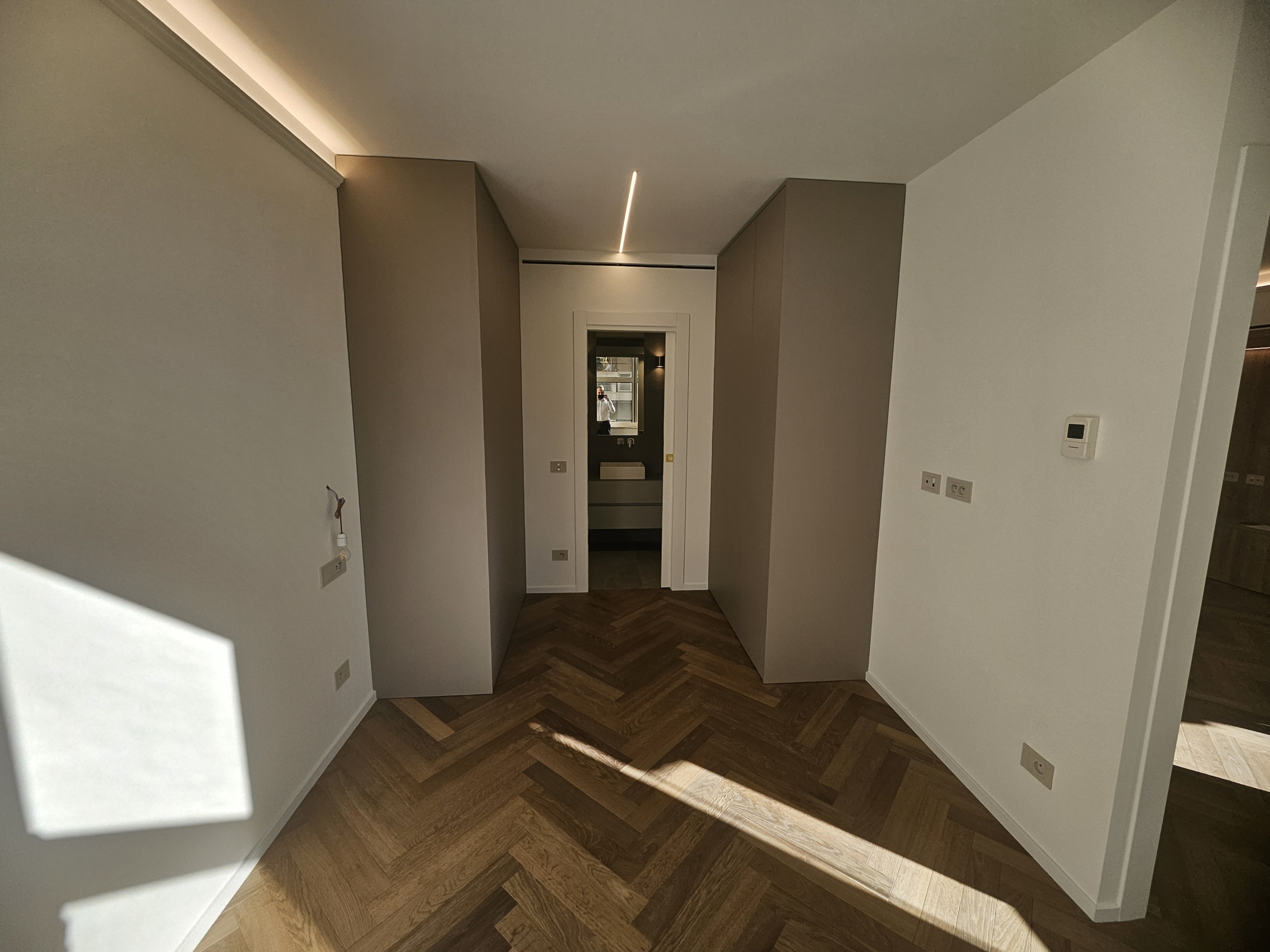 20250923-100218-1758637907-scaled-1 Condamine – 5 Rooms for sale near the port