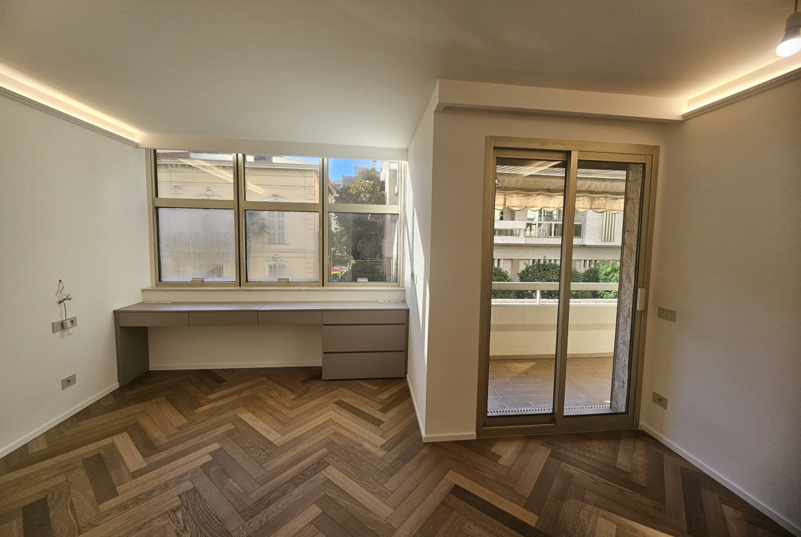 Condamine – 5 Rooms for sale near the port