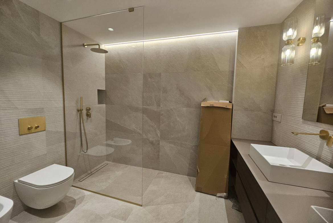 Condamine – 5 Rooms for sale near the port
