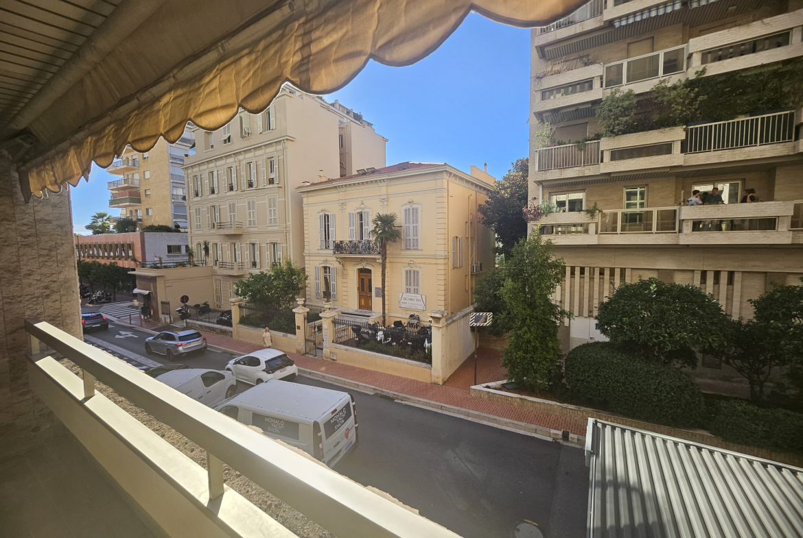 Condamine – 5 Rooms for sale near the port