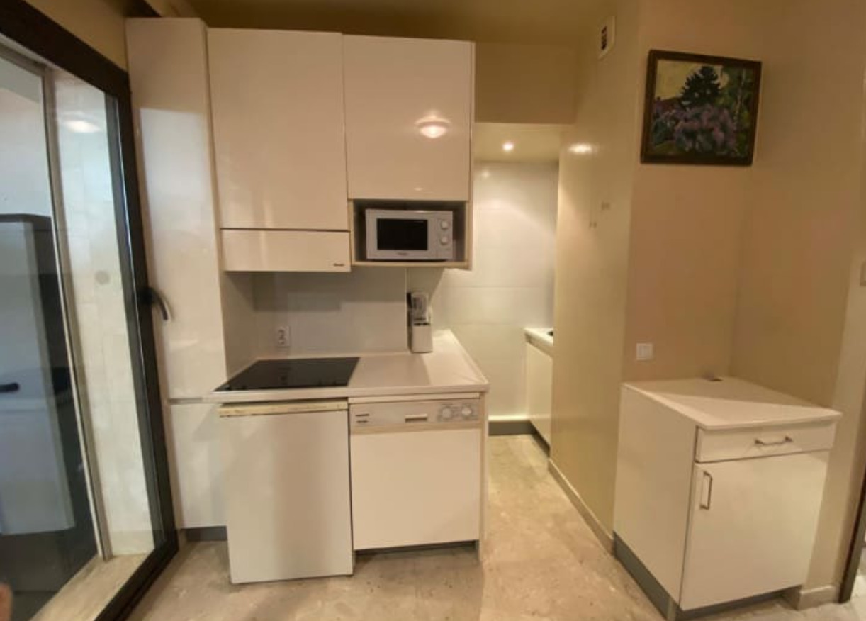 capture-d-e-cran-2025-09-23-a-14.43.38-1758632236 Charming furnished studio in quiet location with garden