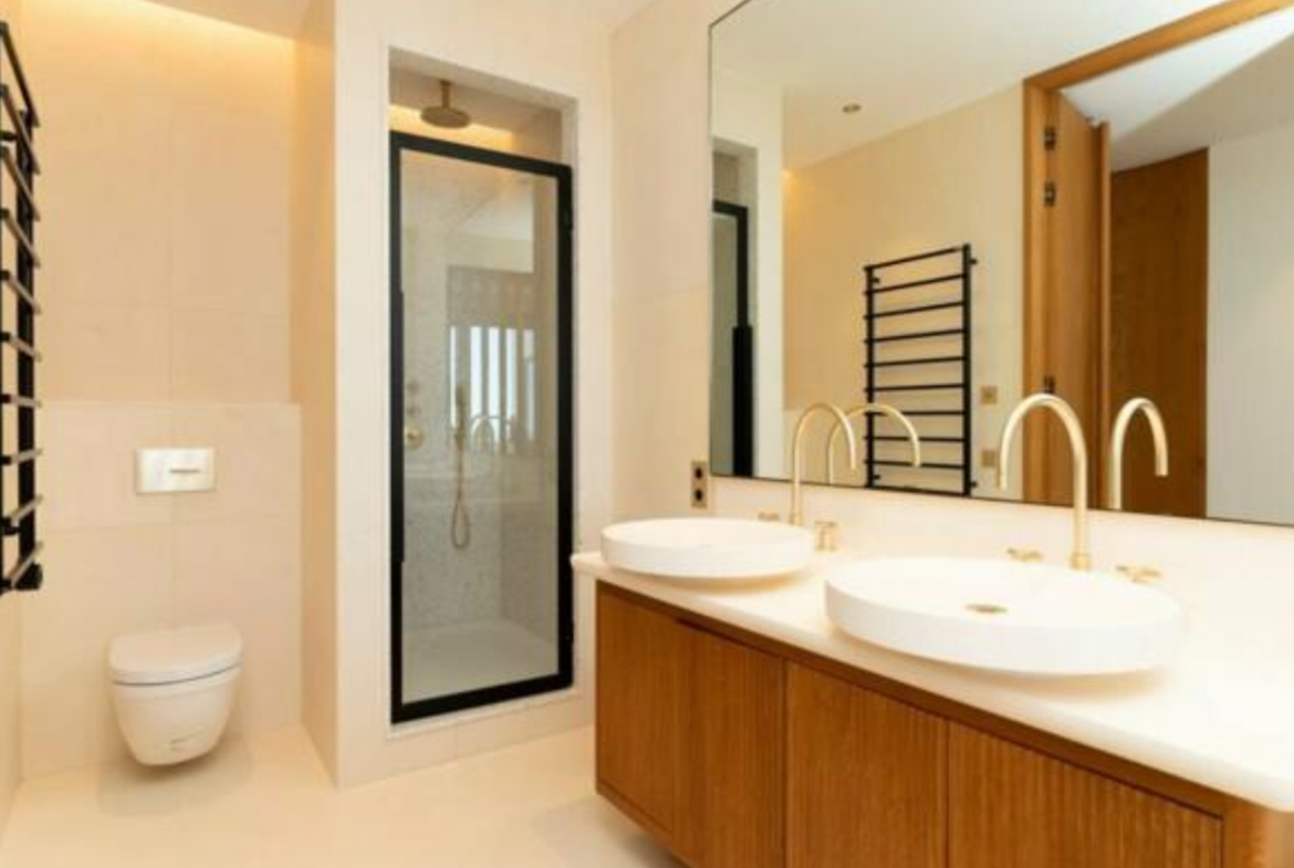 3 rooms for sale at l’Exotique