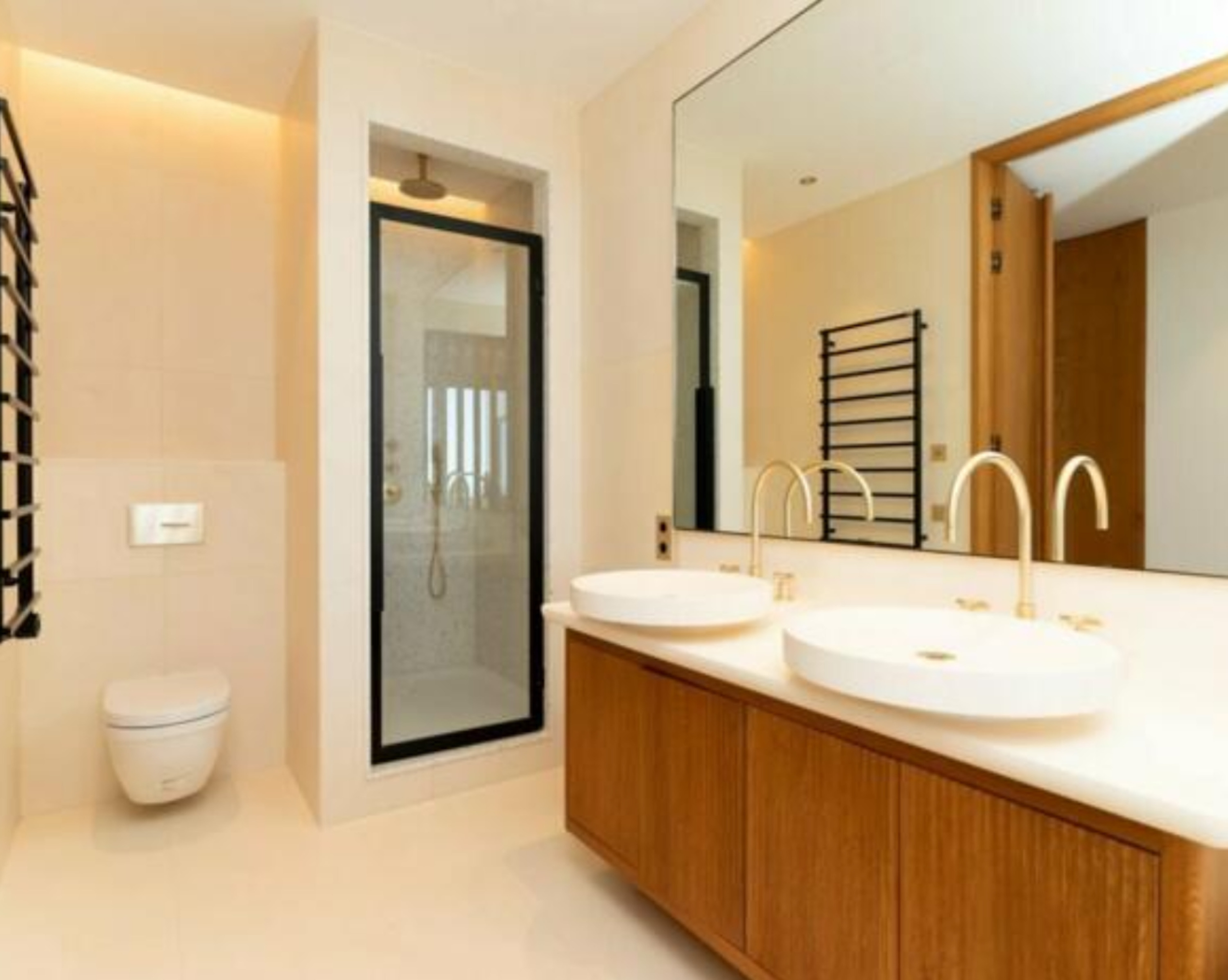 capture-d-e-cran-2026-04-27-a-11.17.49-1777281892-scaled-1 3 rooms for sale at l’Exotique