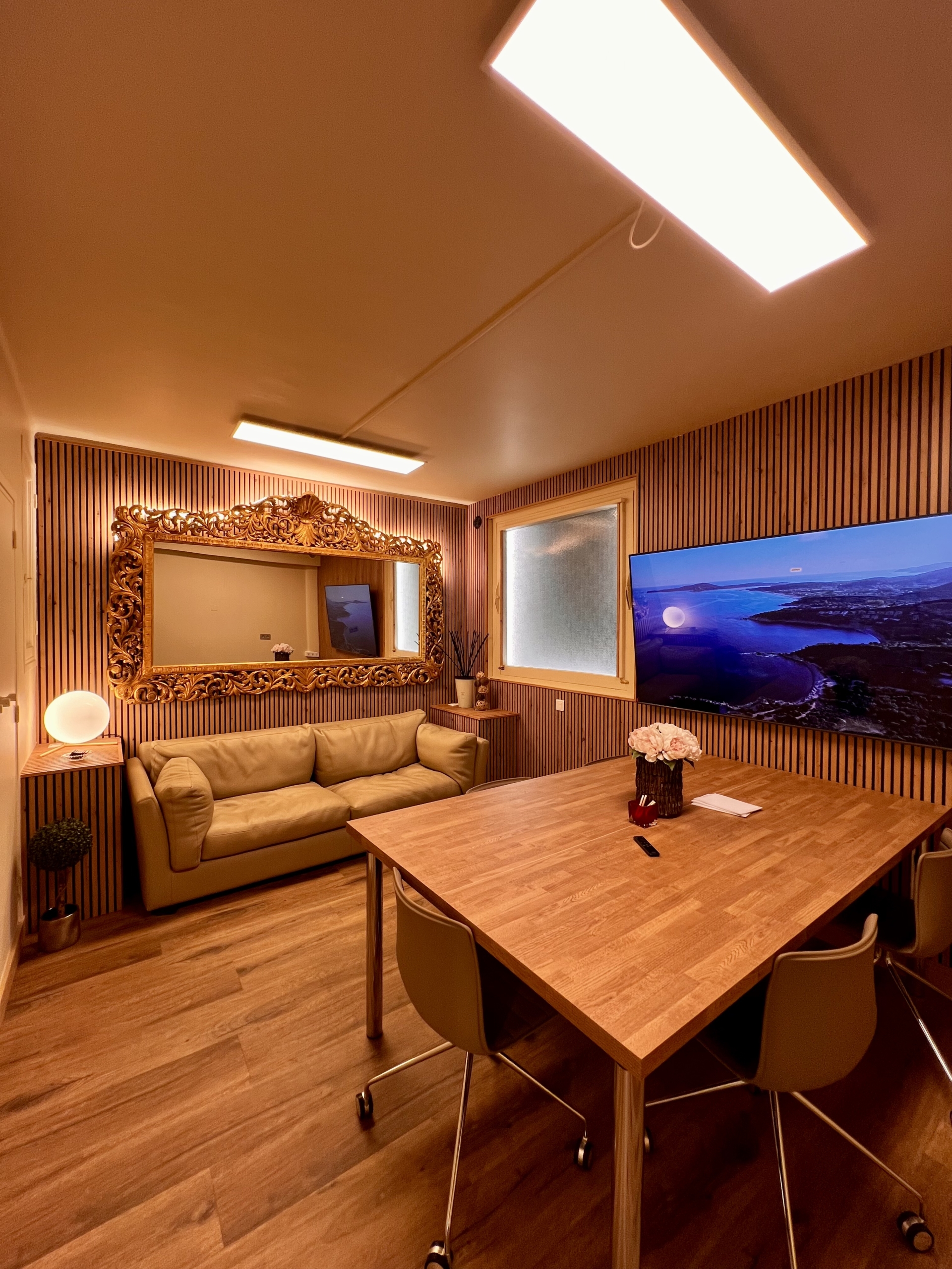 2026-photo-2-bureau-3-so3-1782290923-scaled-1 Business Centers – Luxury Private Offices in Monaco