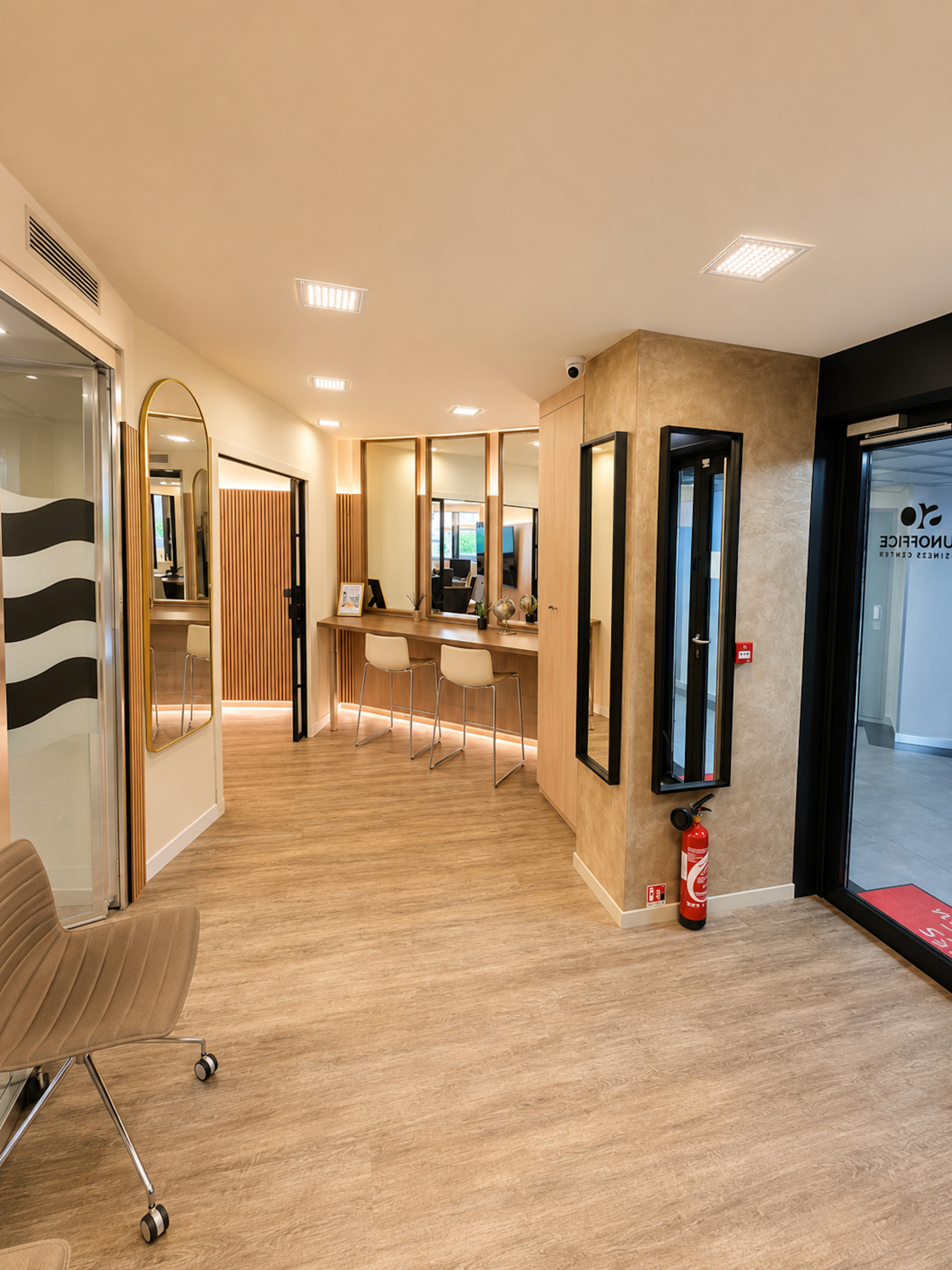 chatgpt-image-24-juin-2026-11-13-02-1782303411-scaled-1 Business Centers – Luxury Private Offices in Monaco